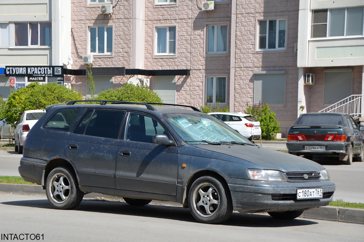 Ростовская область, № С 180 АТ 761 — Toyota Carina E (T190) '92–97