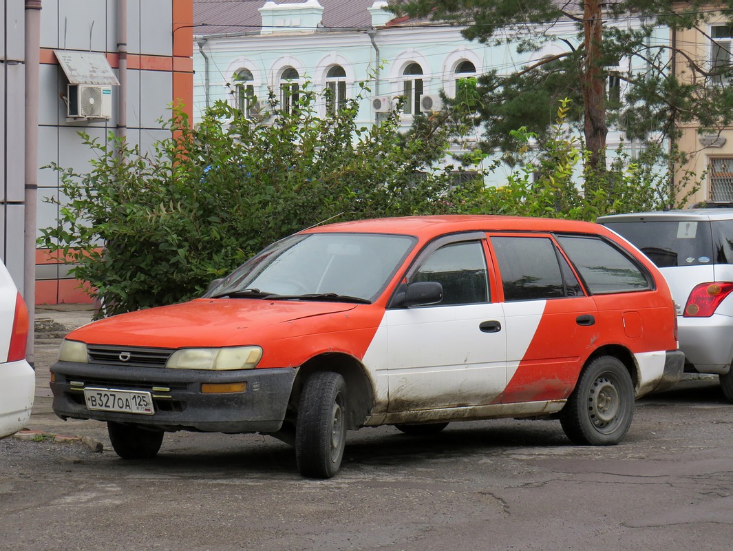 Приморский край, № В 327 ОА 125 — Toyota Corolla (E100) '91-02