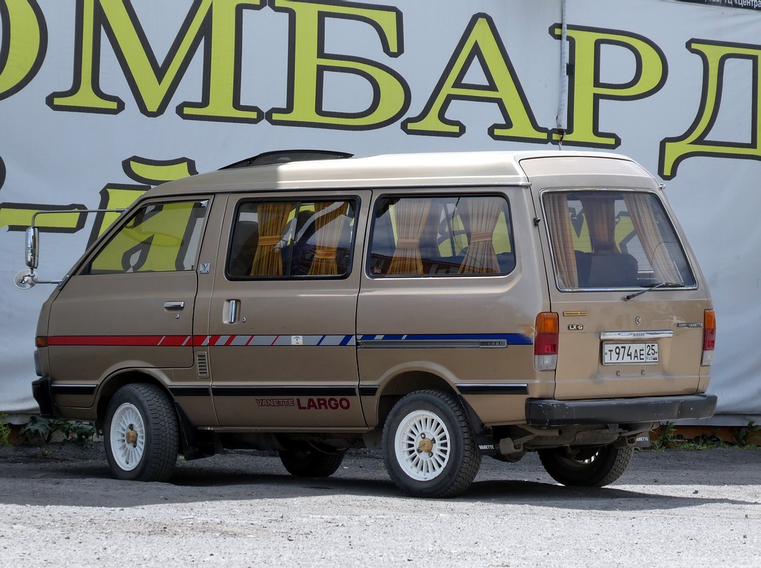 Приморский край, № Т 974 АЕ 25 — Nissan Vanette (C120) '78–88