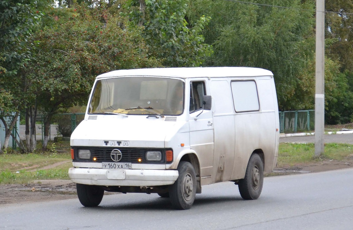 Удмуртия, № У 160 ХА 16 — Tata LP 407-31 '86-12