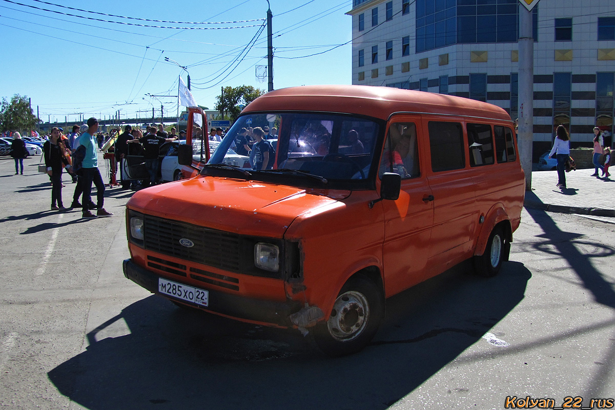 Алтайский край, № М 285 ХО 22 — Ford Transit (2G) '78-86; Алтайский край — Выставки ко Дню города. Барнаул. 2016 год