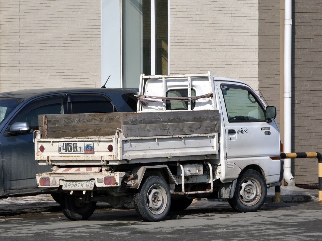 Приморский край, № А 458 ТК 125 — Mitsubishi Minicab (U41/42/43/44) '91-99