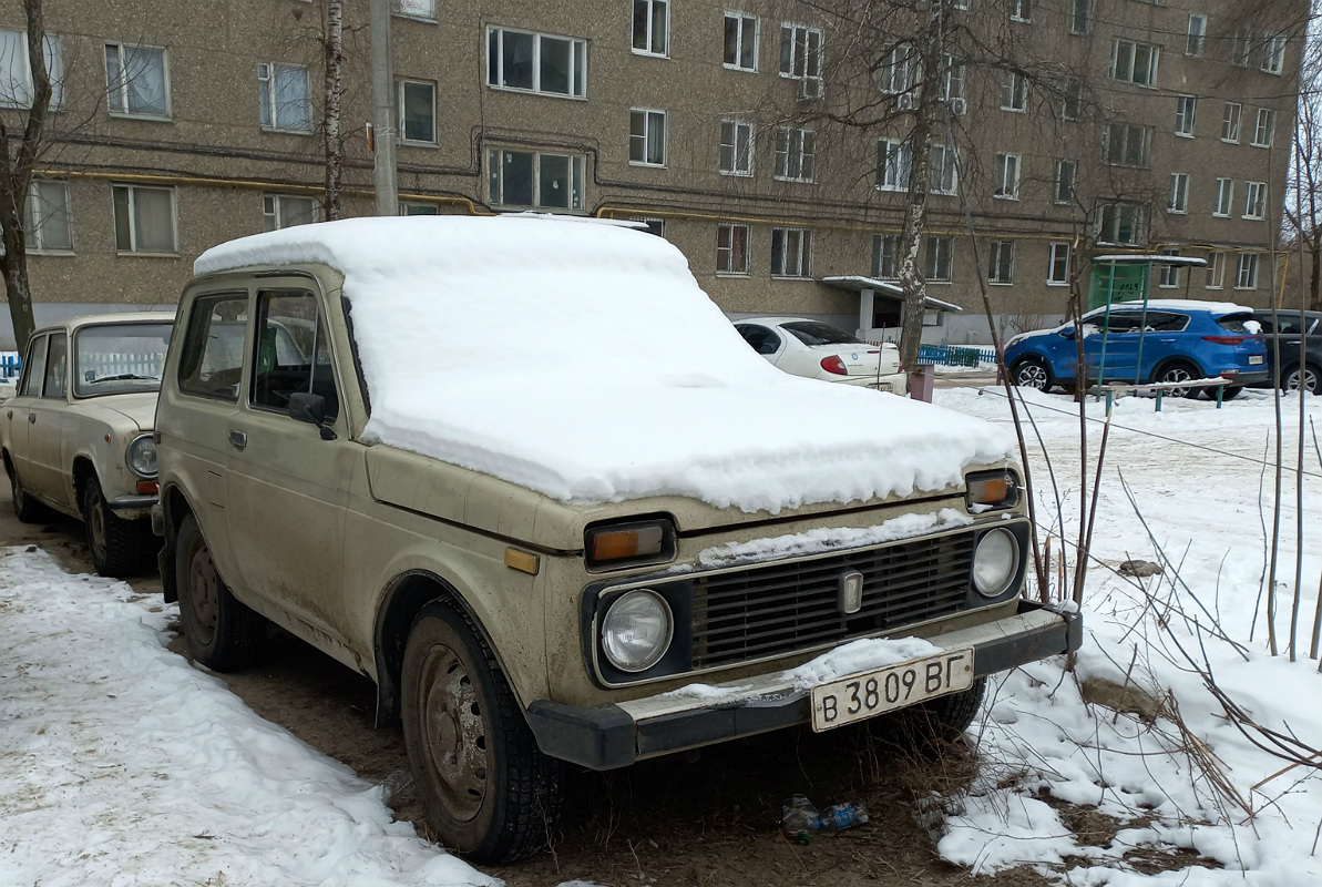 Луганская область, № В 3809 ВГ — ВАЗ-2121 '77-94