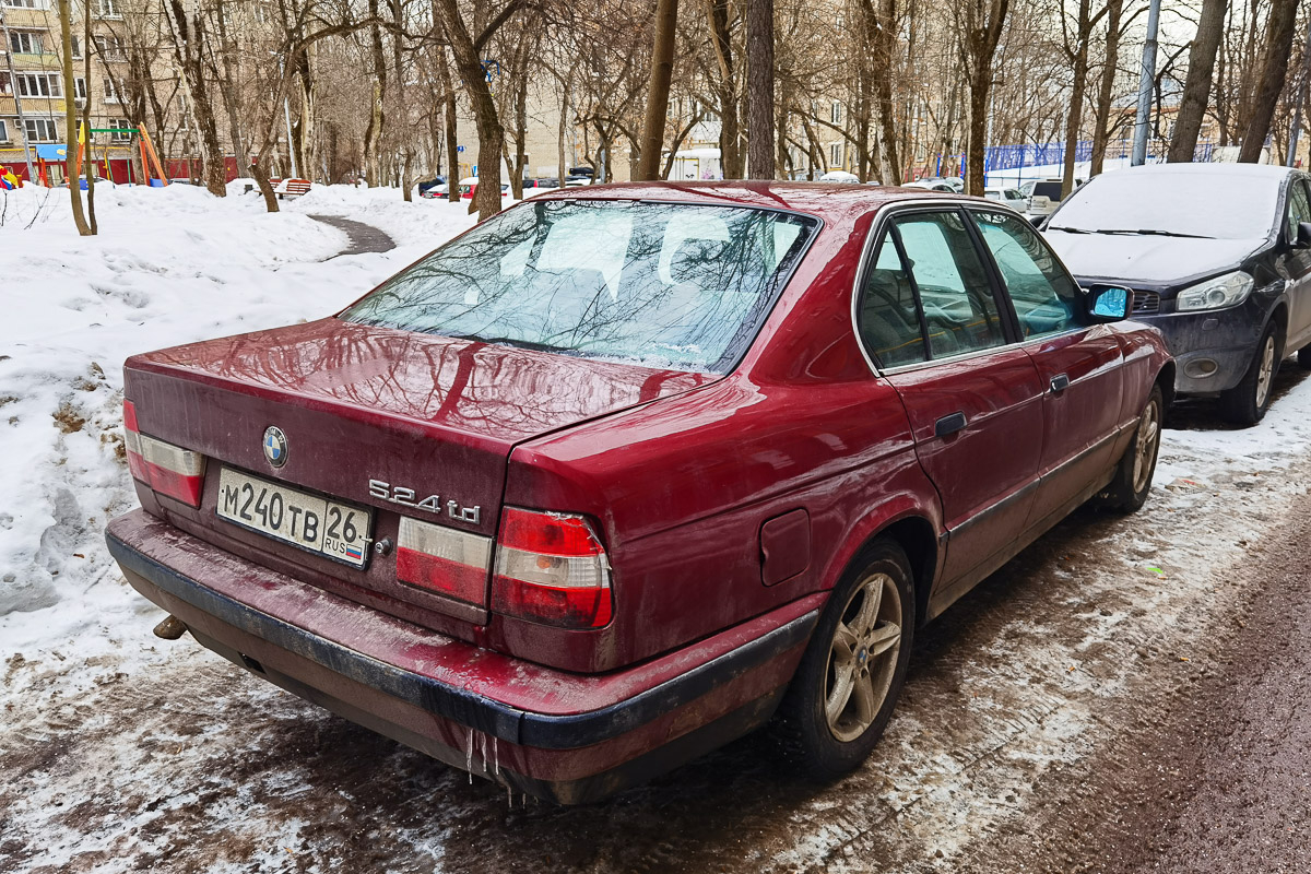 Ставропольский край, № М 240 ТВ 26 — BMW 5 Series (E34) '87-96