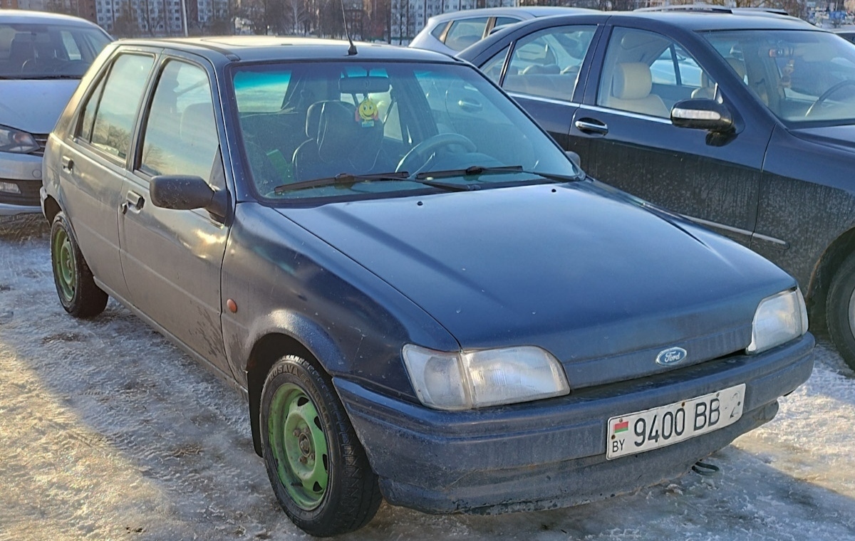 Витебская область, № 9400 ВВ-2 — Ford Fiesta MkIII '89-96