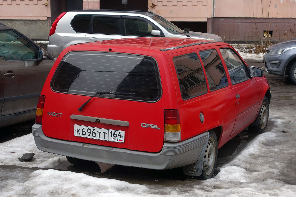 Саратовская область, № К 696 ТТ 164 — Opel Kadett (E) '84-95