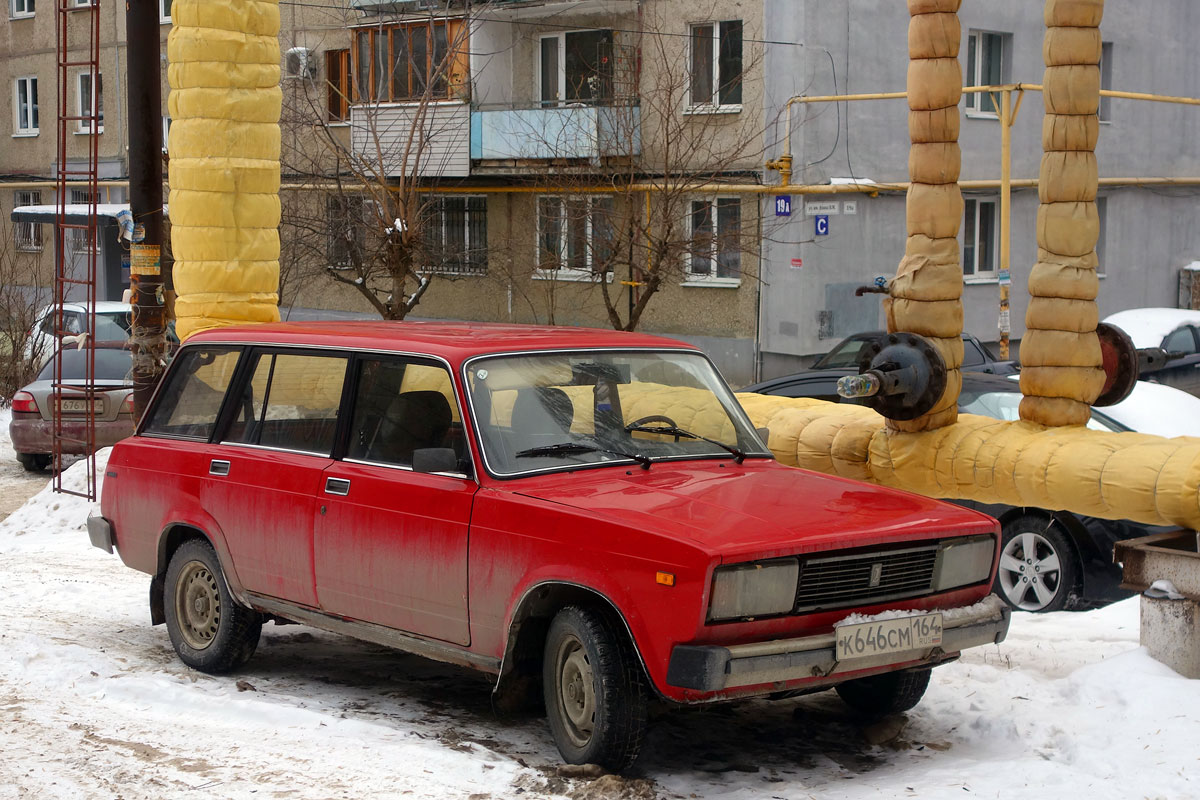 Саратовская область, № К 646 СМ 164 — ВАЗ-2104 '84-88