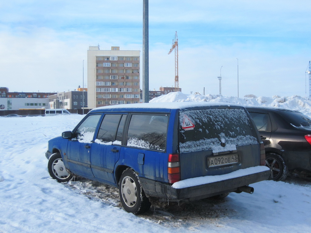 Кировская область, № А 092 ОЕ 43 — Volvo 940 '90-98