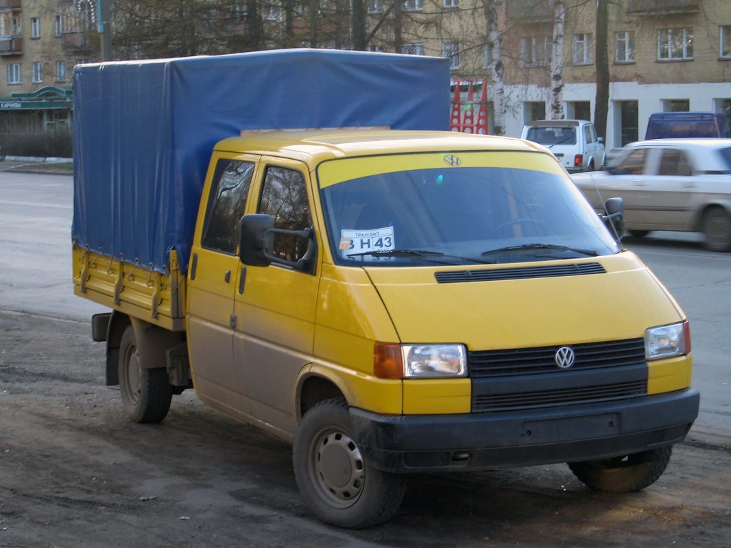 Кировская область, № ВН 5133 43 — Volkswagen Typ 2 (T4) '90-03