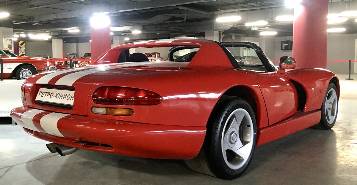 Санкт-Петербург, № (78) Б/Н 0137 — Dodge Viper RT/10 '92-95