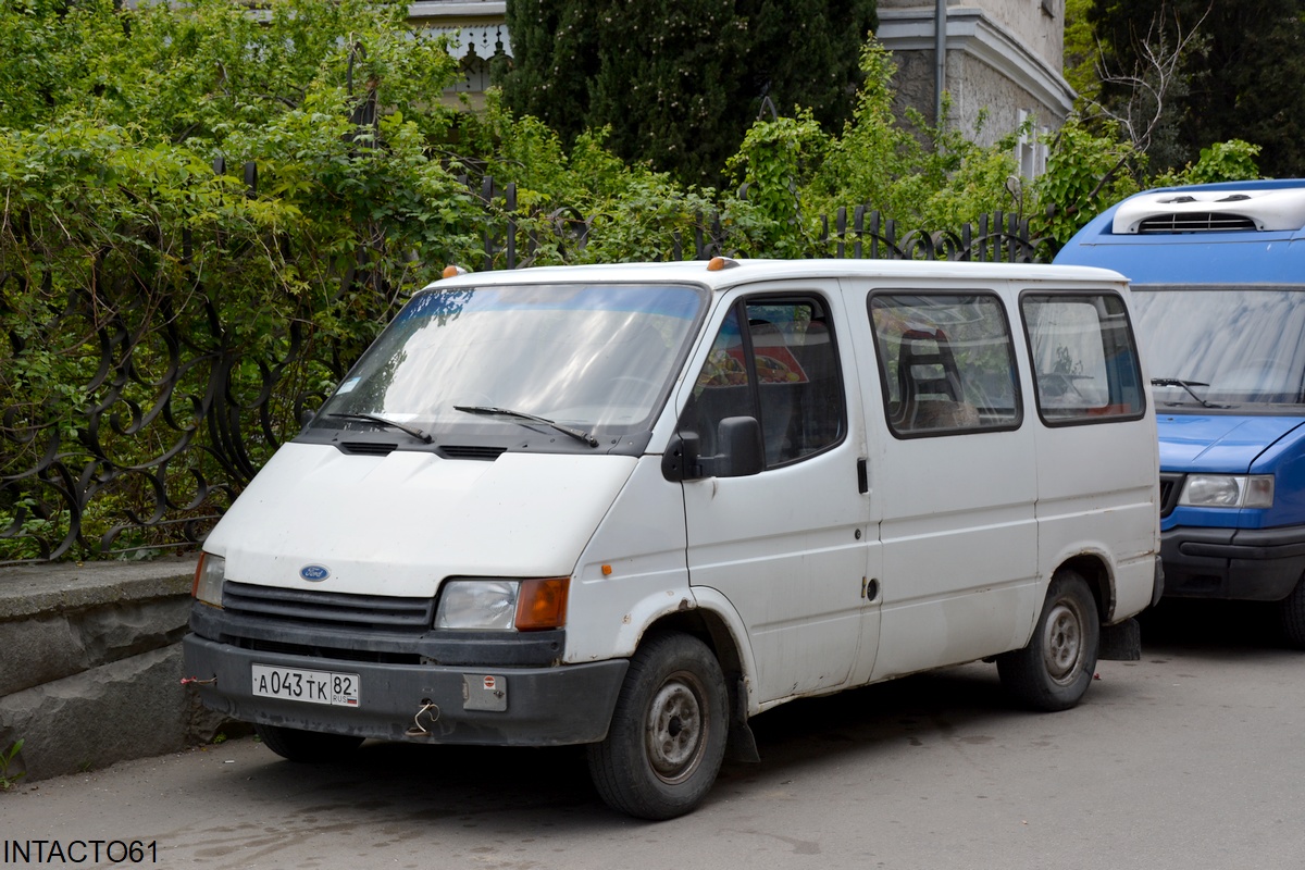 Крым, № А 043 ТК 82 — Ford Transit (3G) '86-94