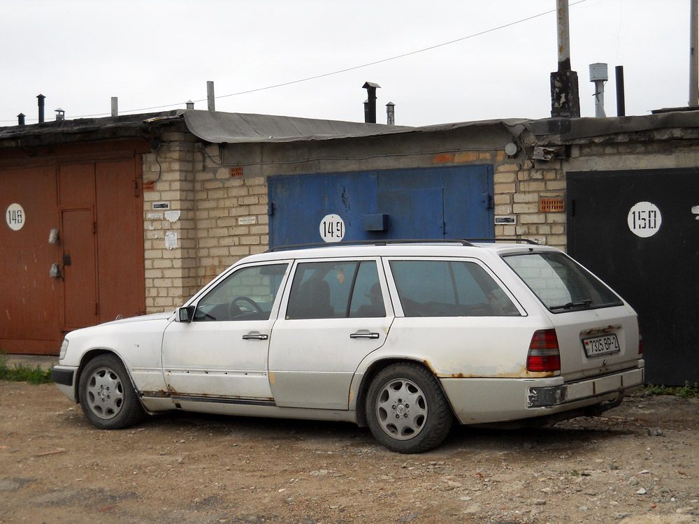 Витебская область, № 7325 ВР-2 — Mercedes-Benz (S124) '86-96