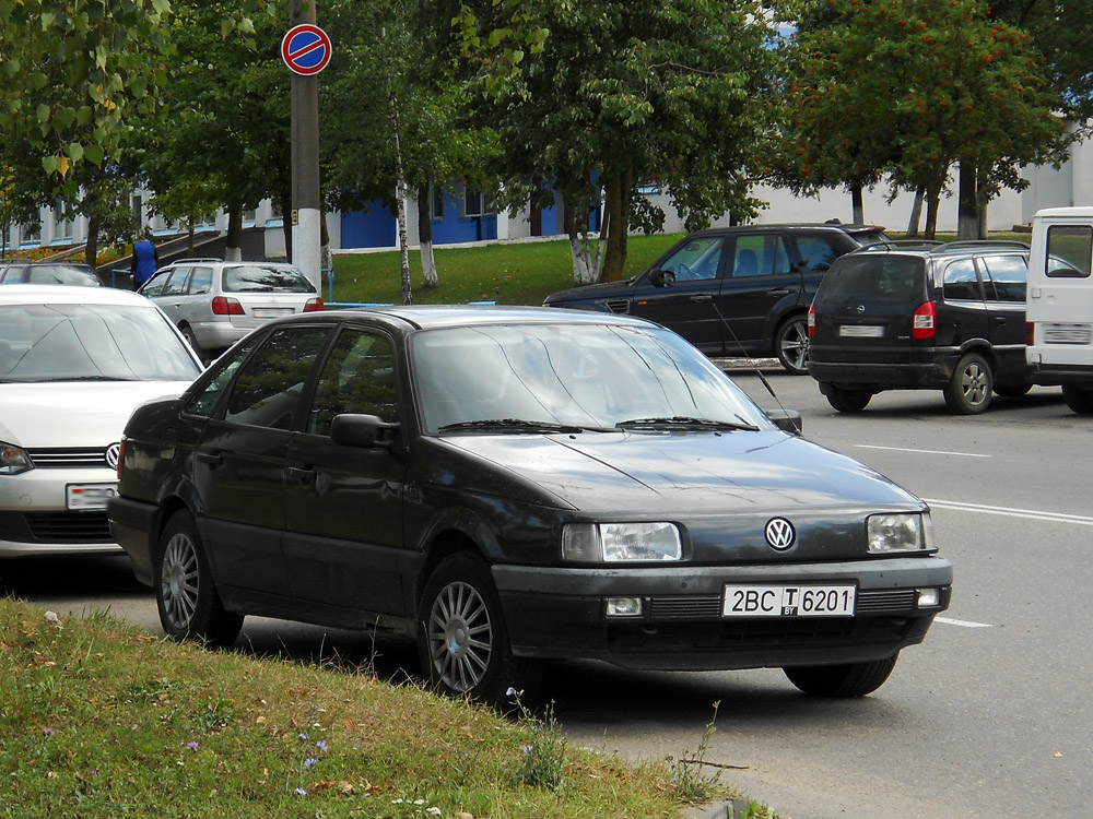 Витебская область, № 2ВС Т 6201 — Volkswagen Passat (B3) '88-93