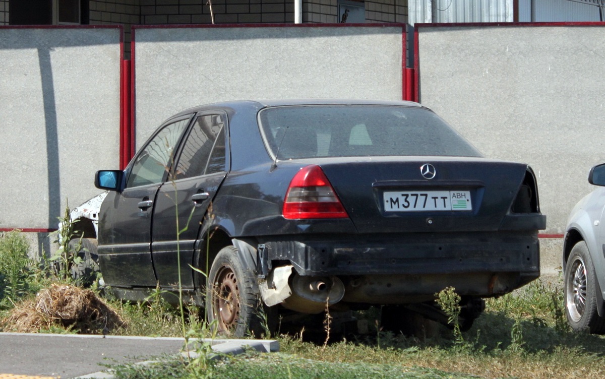 Абхазия, № М 377 ТТ — Mercedes-Benz (W202) '93–00