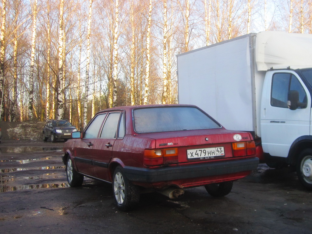 Кировская область, № Х 479 НН 43 — Audi 80 (B2) '78-86
