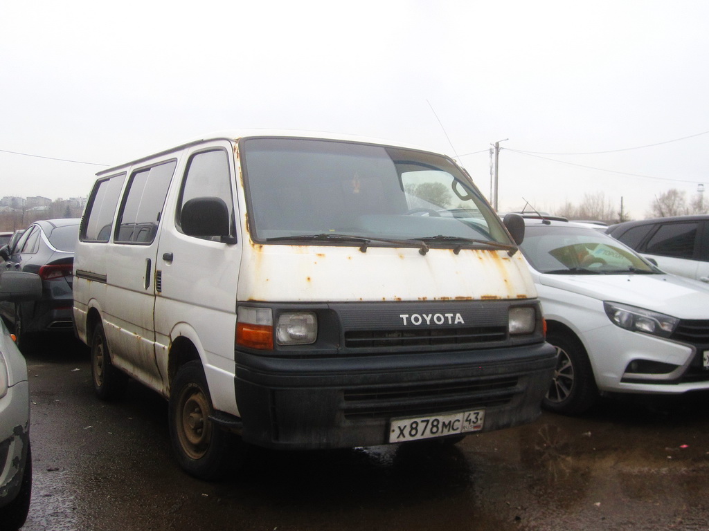 Кировская область, № Х 878 МС 43 — Toyota Hiace (H100) '89-04