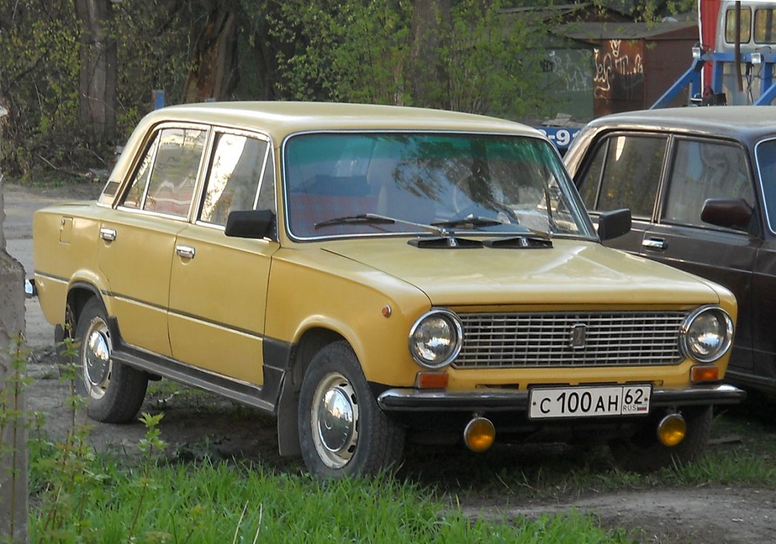 Рязанская область, № С 100 АН 62 — ВАЗ-21011 '74-83