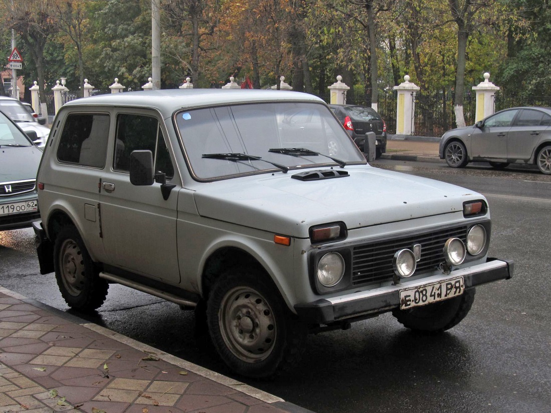 Рязанская область, № Е 0841 РЯ — ВАЗ-2121 '77-94