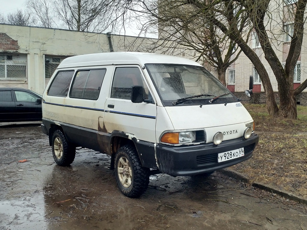 Тверская область, № У 928 КО 69 — Toyota TownAce (R20/R30) '82-96