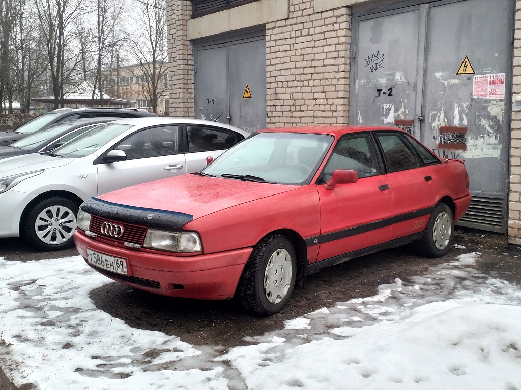 Тверская область, № Т 586 ЕН 69 — Audi 80 (B3) '86-91