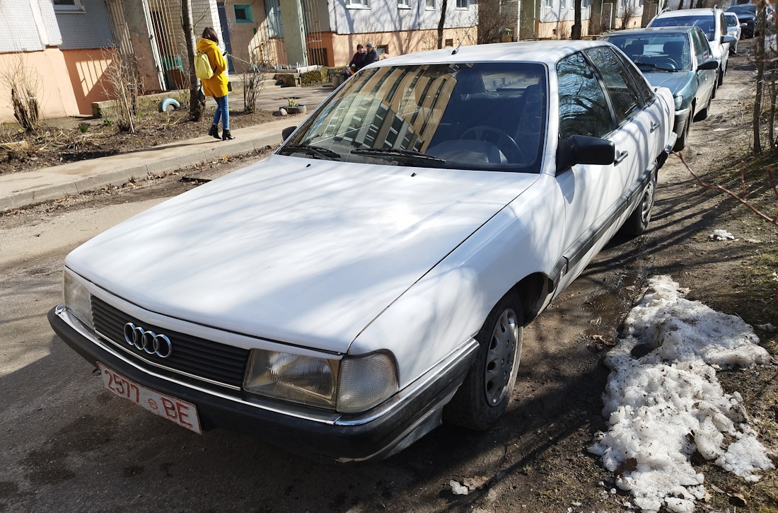 Витебская область, № 2577 ВЕ — Audi 100 (C3) '82-91