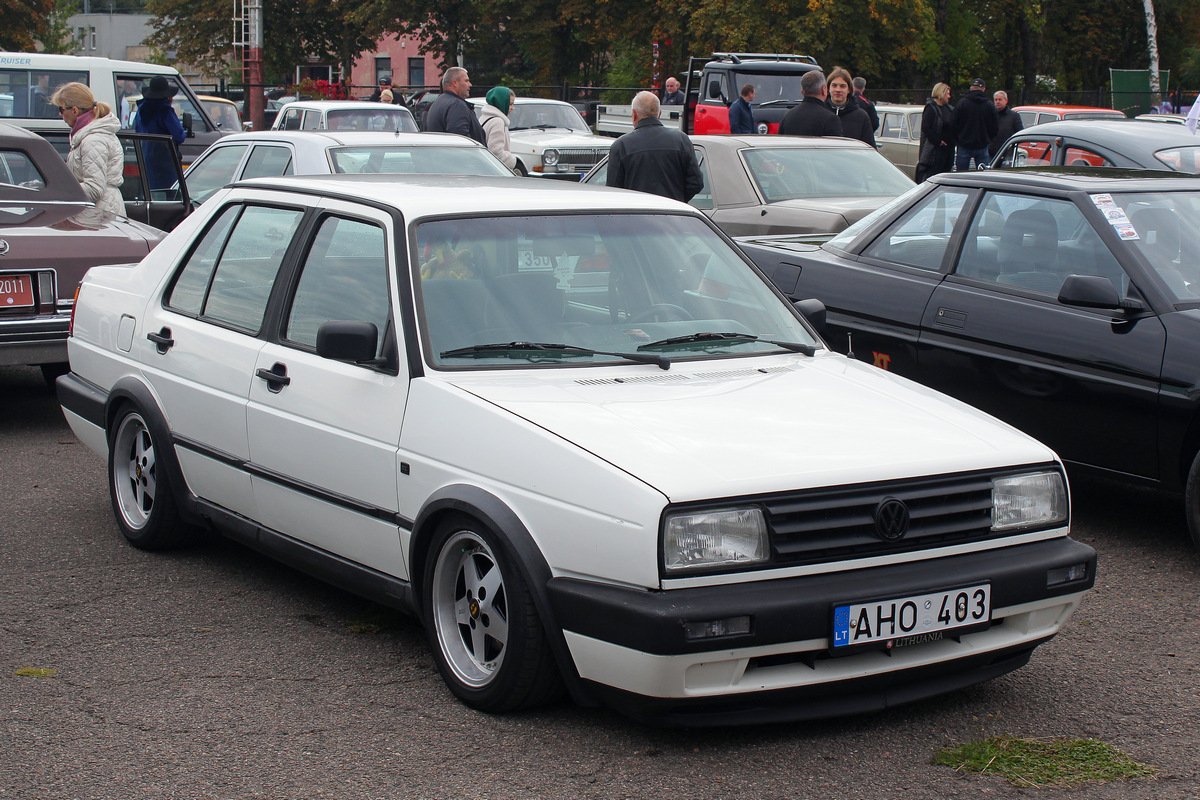 Литва, № AHO 403 — Volkswagen Jetta Mk2 (Typ 16) '84-92; Литва — Retro mugė 2022 ruduo