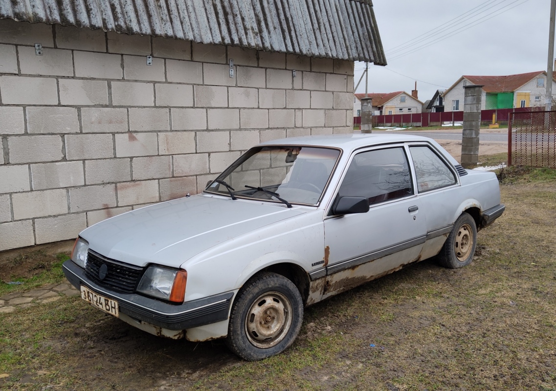 Брестская область, № З 6724 БН — Opel Rekord (E2) '82-86