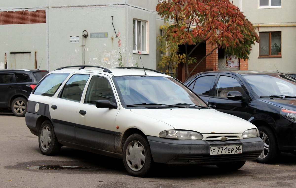 Псковская область, № Р 771 ЕР 60 — Ford Mondeo (1G) '92-96