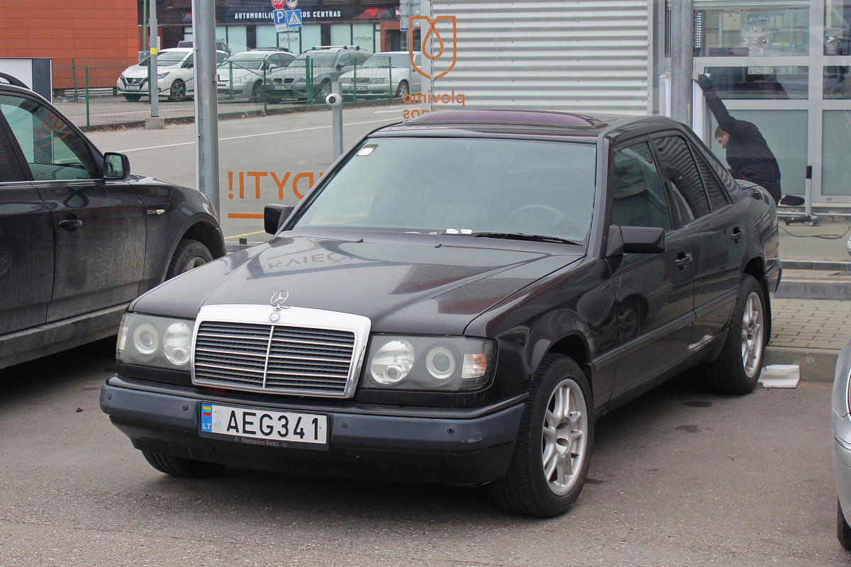 Литва, № AEG 341 — Mercedes-Benz (W124) '84-96