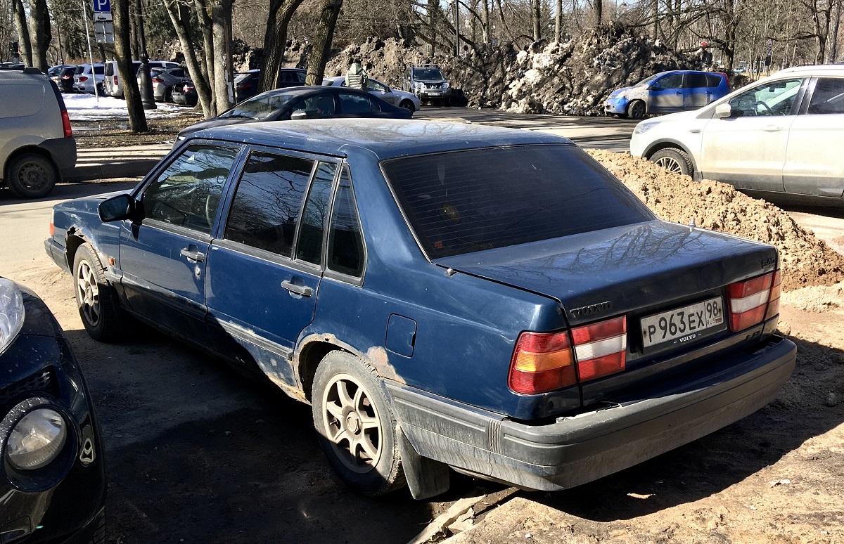 Санкт-Петербург, № Р 963 ЕХ 98 — Volvo 940 '90-98