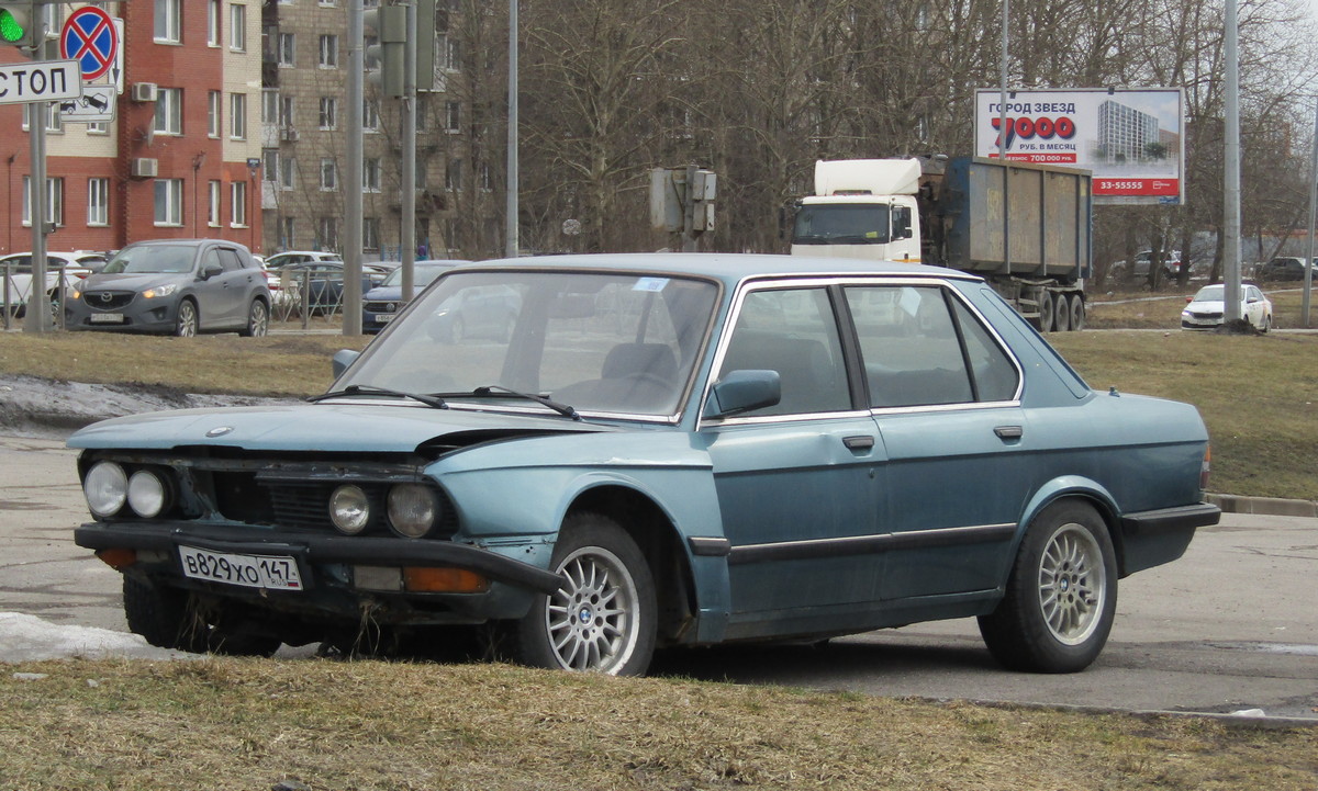 Ленинградская область, № В 829 ХО 147 — BMW 5 Series (E28) '82-88