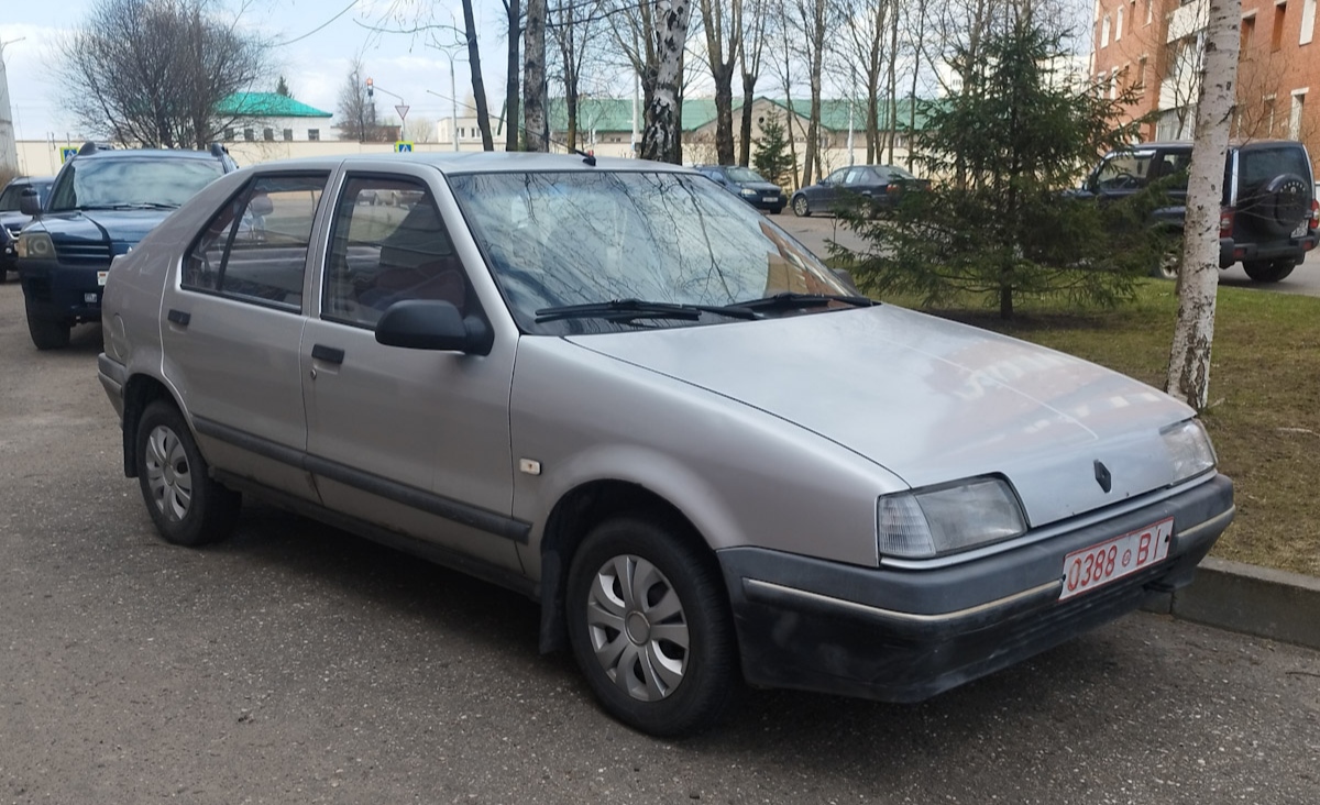 Витебская область, № 0388 ВІ — Renault 19 '88-92