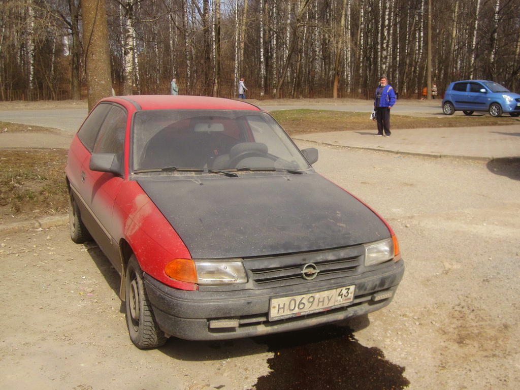 Кировская область, № Н 069 НУ 43 — Opel Astra (F) '91-98