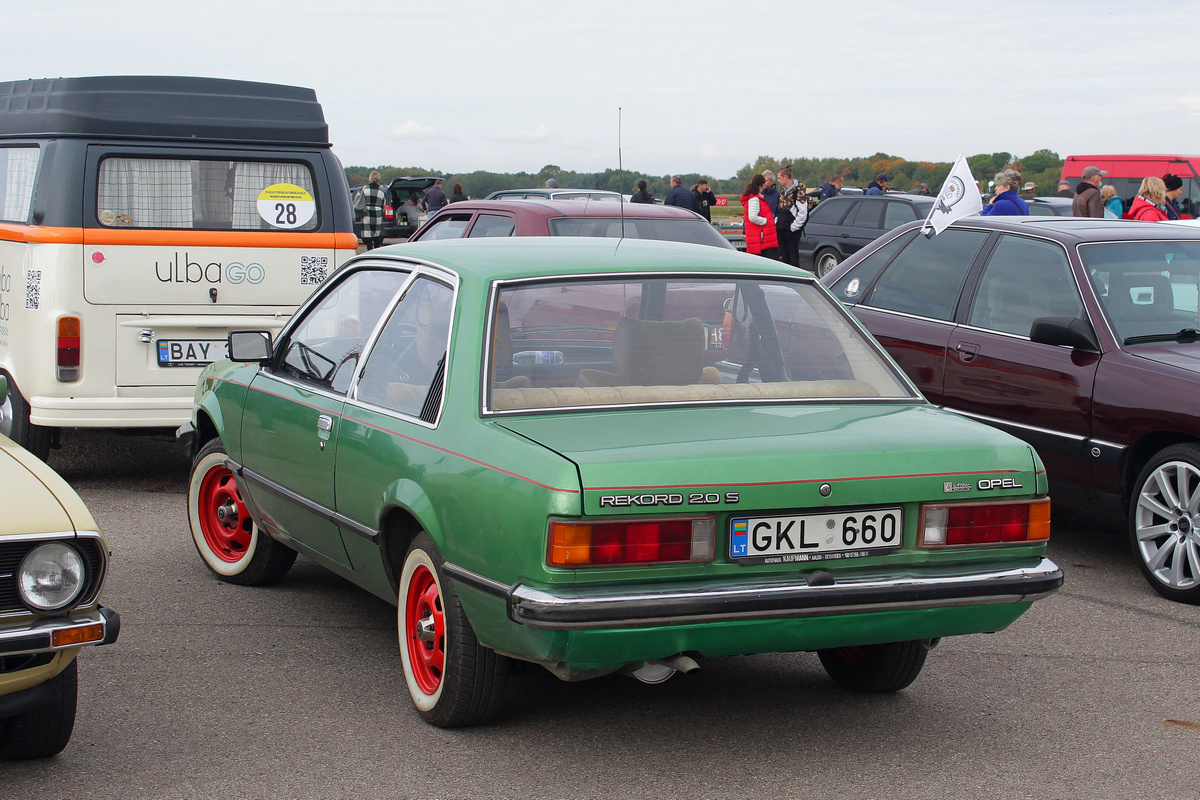 Литва, № GKL 660 — Opel Rekord (E1) '77-82; Литва — Retro mugė 2022 ruduo