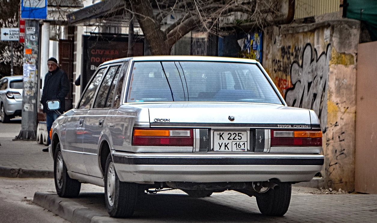 Ростовская область, № К 225 УК 161 — Toyota Crown (S80/S90/S100) '74-79