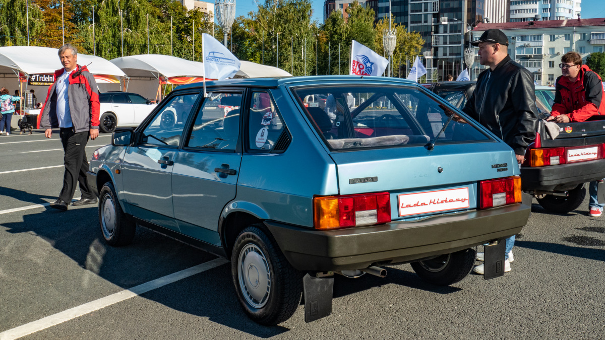 Самарская область, № Х 400 ВУ 163 — ВАЗ-2109 '87-93; Самарская область — Ретро-парад в честь Дня Города 12 сентября 2021 г.