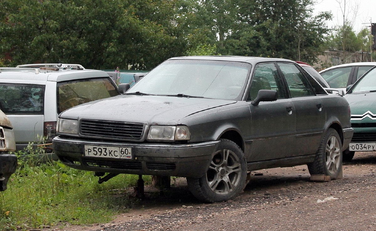 Псковская область, № Р 593 КС 60 — Audi 80 (B4) '91-96