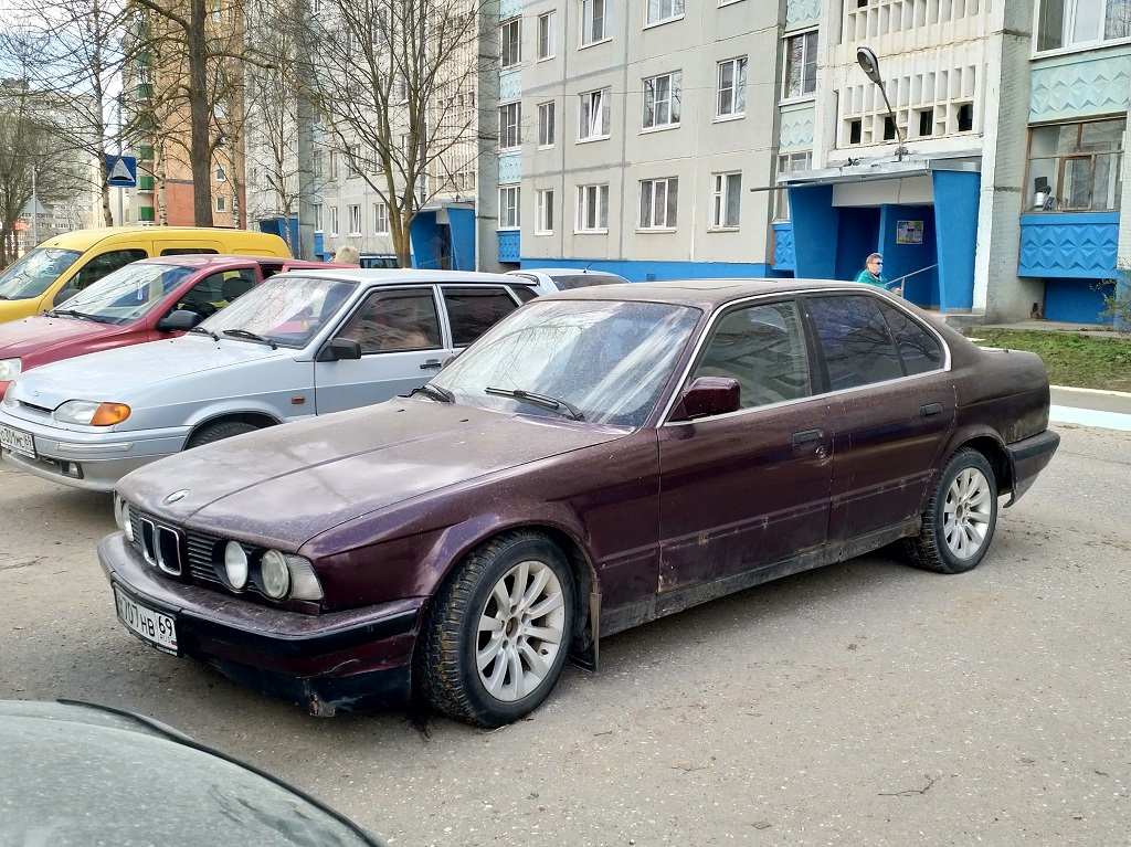 Тверская область, № Х 707 НВ 69 — BMW 5 Series (E34) '87-96