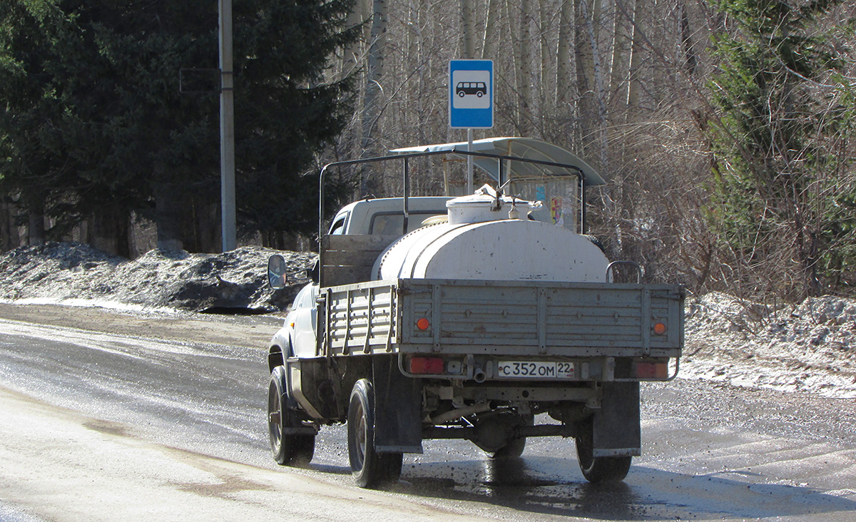 Алтайский край, № С 352 ОМ 22 — УАЗ-2360 '04-05