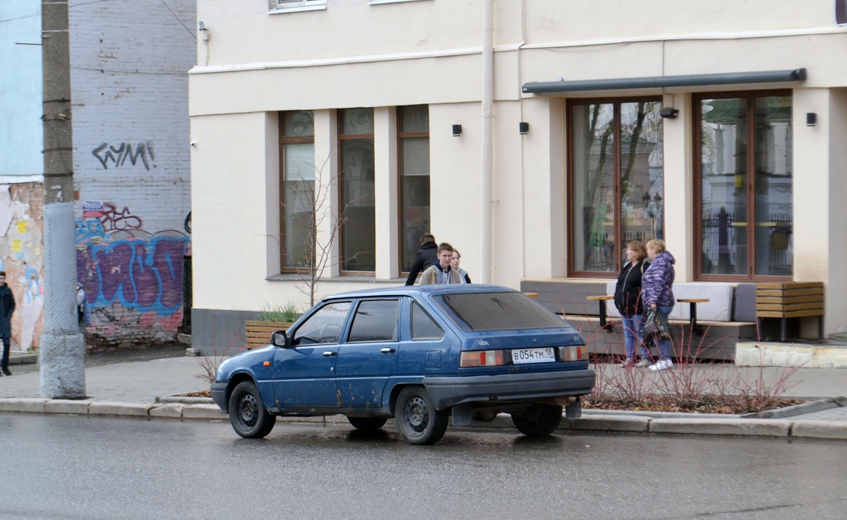 Удмуртия, № В 054 ТМ 18 — Иж-2126 Орбита/Ода '90-05