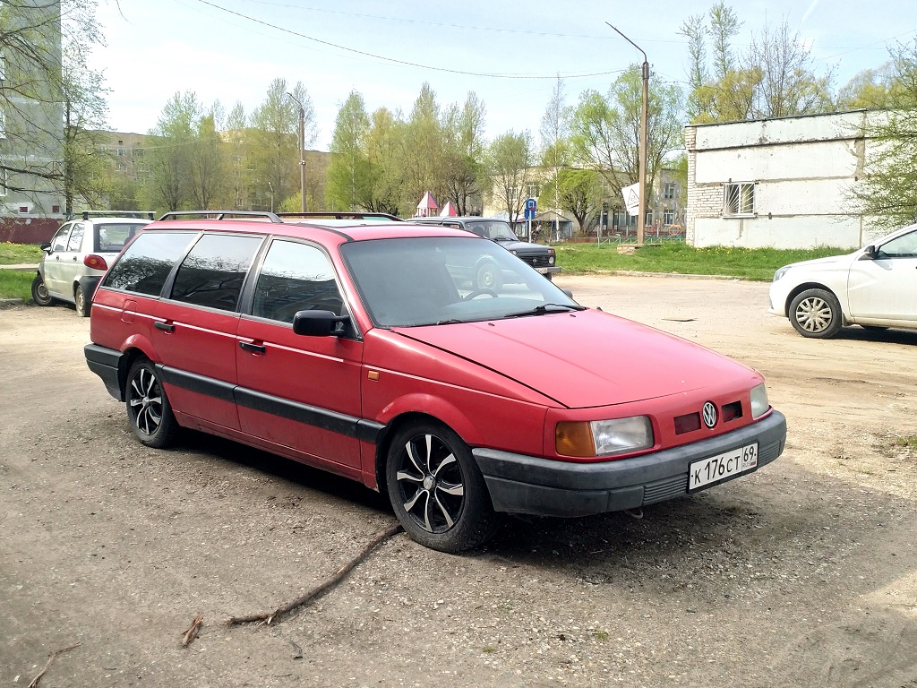 Тверская область, № К 176 СТ 69 — Volkswagen Passat (B3) '88-93