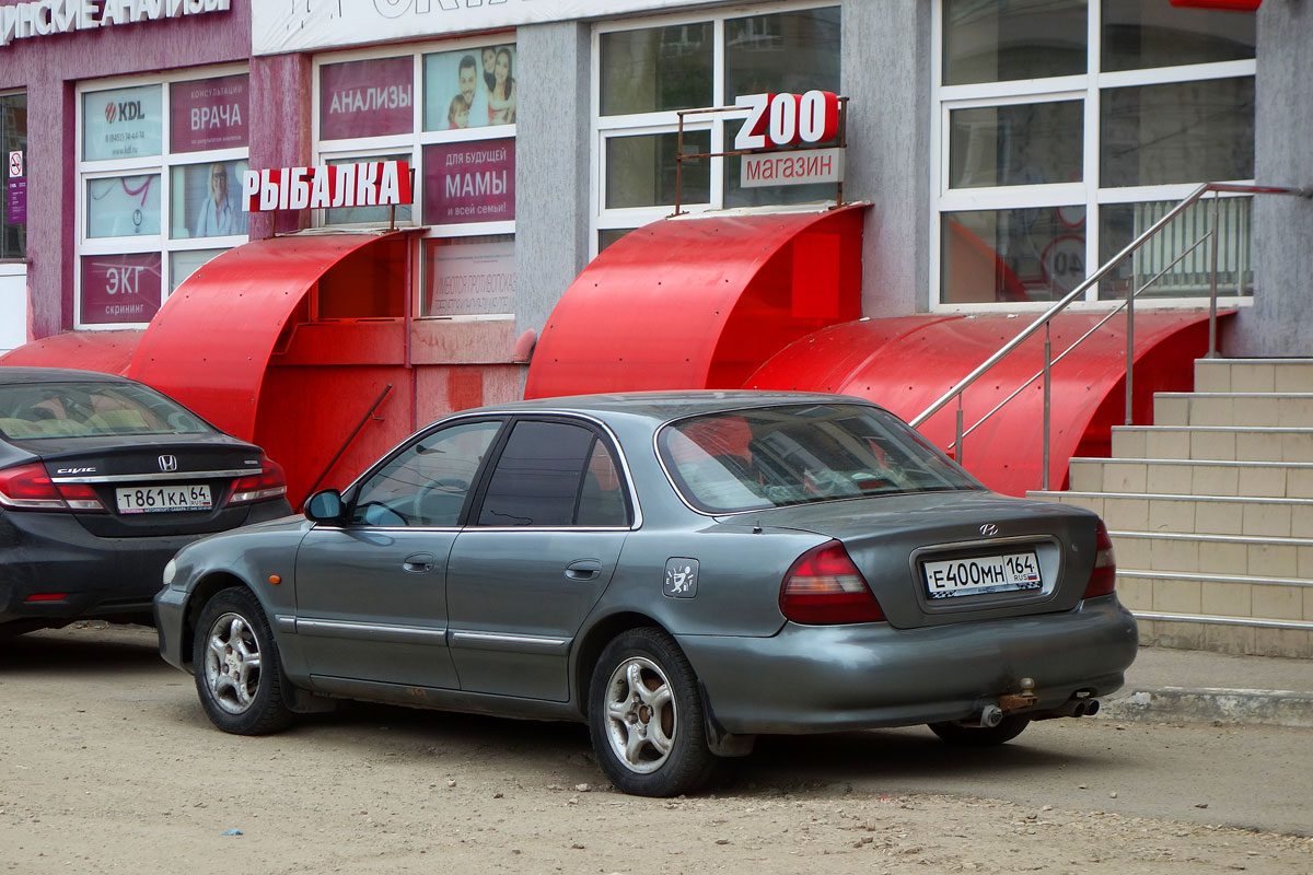 Саратовская область, № Е 400 МН 164 — Hyundai Sonata (Y3) '93-98