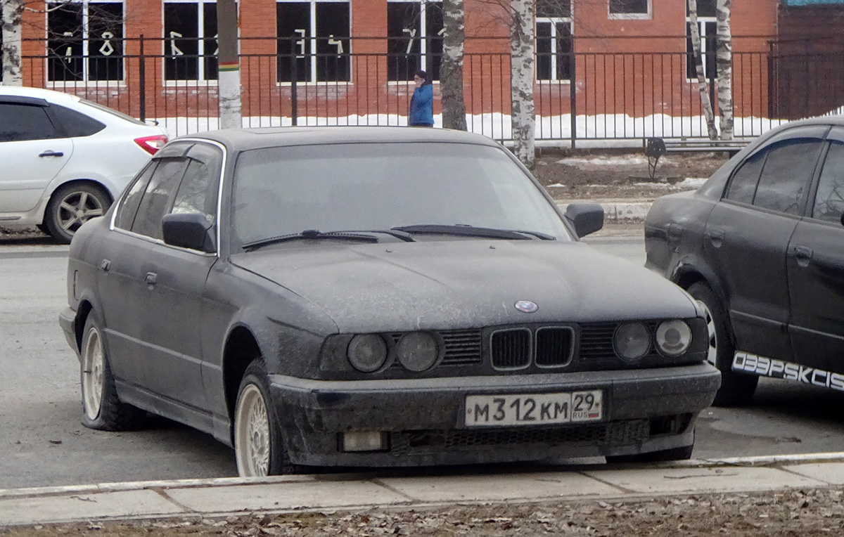 Архангельская область, № М 312 КМ 29 — BMW 5 Series (E34) '87-96
