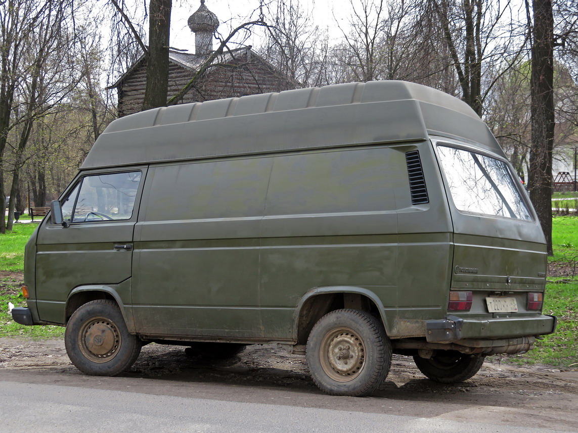 Кировская область, № Т 220 КК 43 — Volkswagen Typ 2 (Т3) '79-92