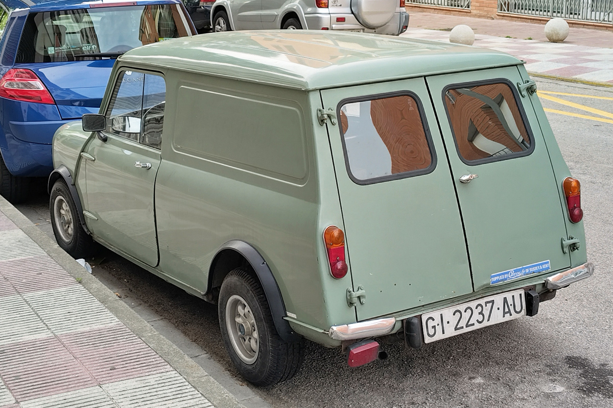 Испания, № GI 2237 AU — Austin Mini Van '60-86