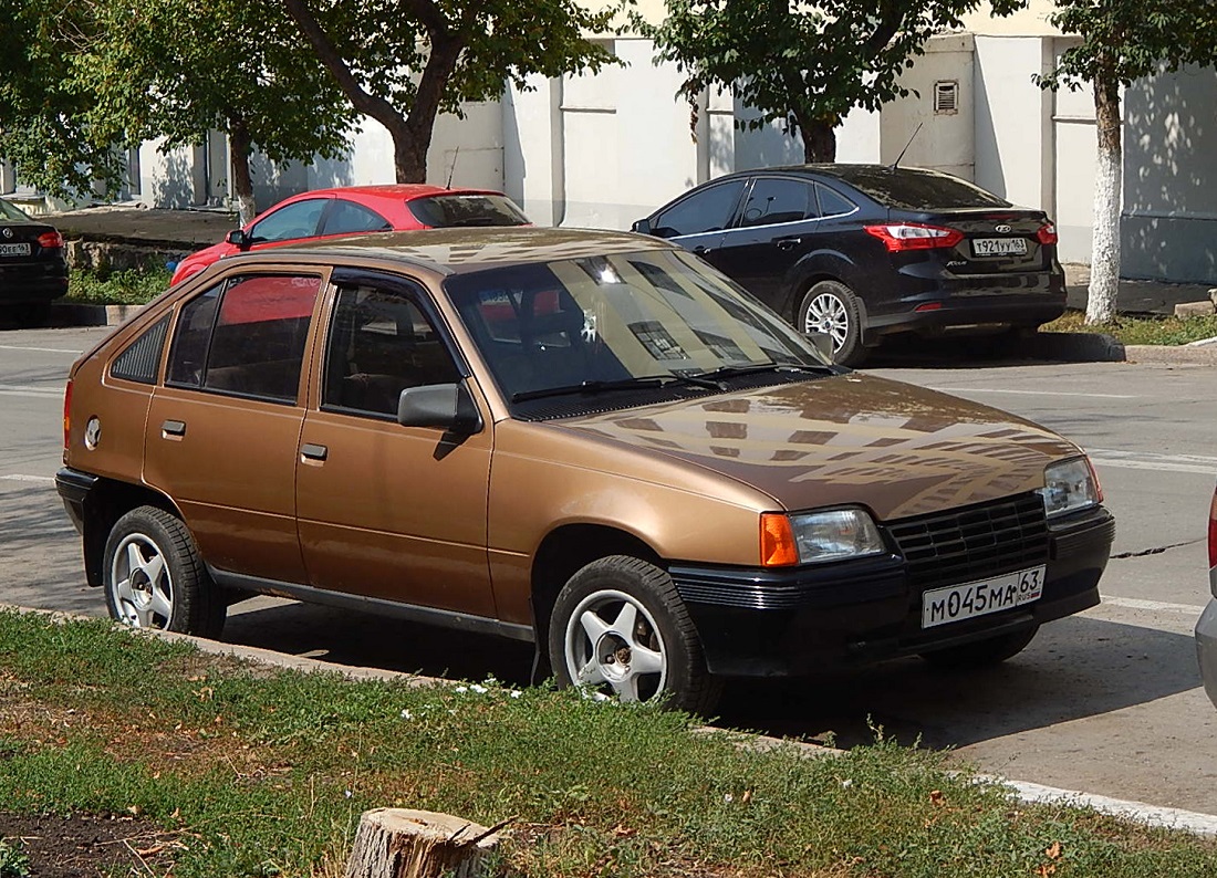 Самарская область, № М 045 МА 63 — Opel Kadett (E) '84-95