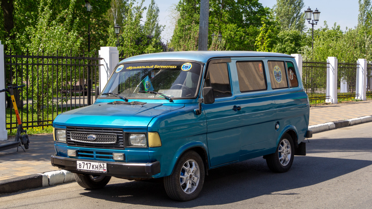 Самарская область, № В 717 КН 63 — Ford Transit (2G) '78-86