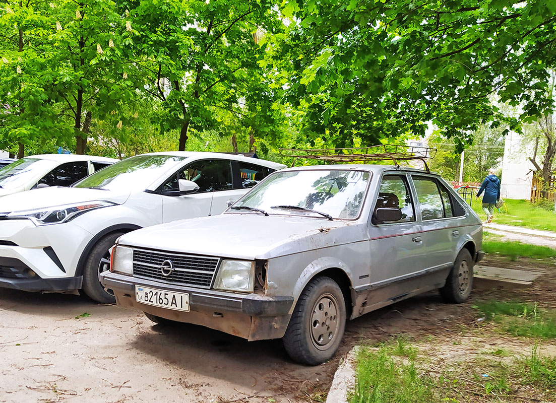 Луганская область, № В 2165 АІ — Opel Kadett (D) '79-84