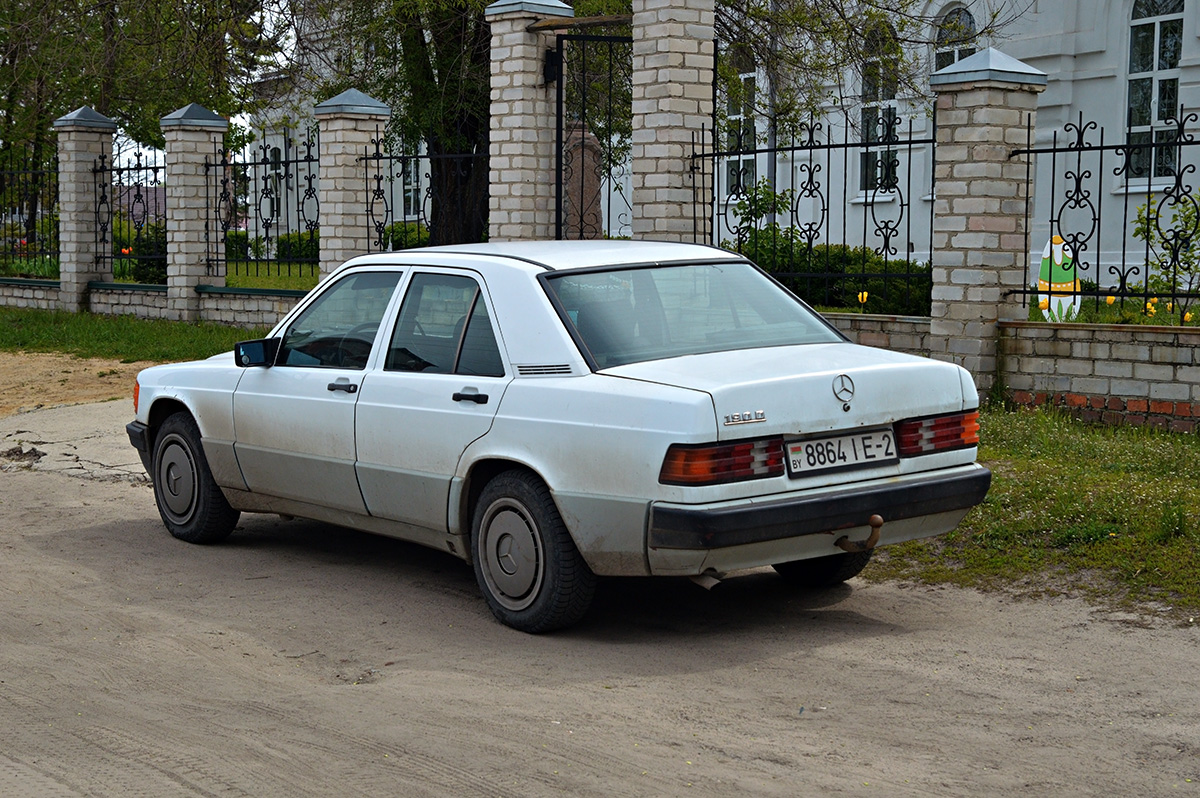 Витебская область, № 8864 ІЕ-2 — Mercedes-Benz (W201) '82-93