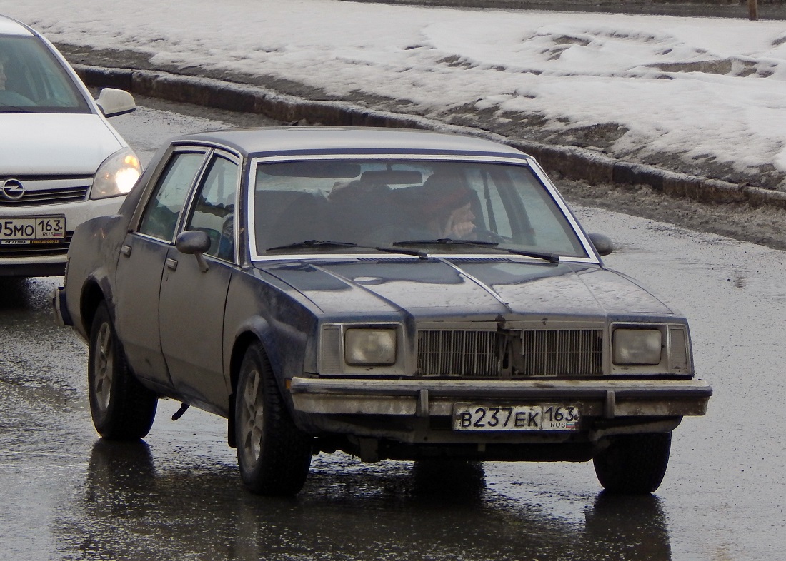 Самарская область, № В 237 ЕК 163 — Buick Skylark (4G) '80-85